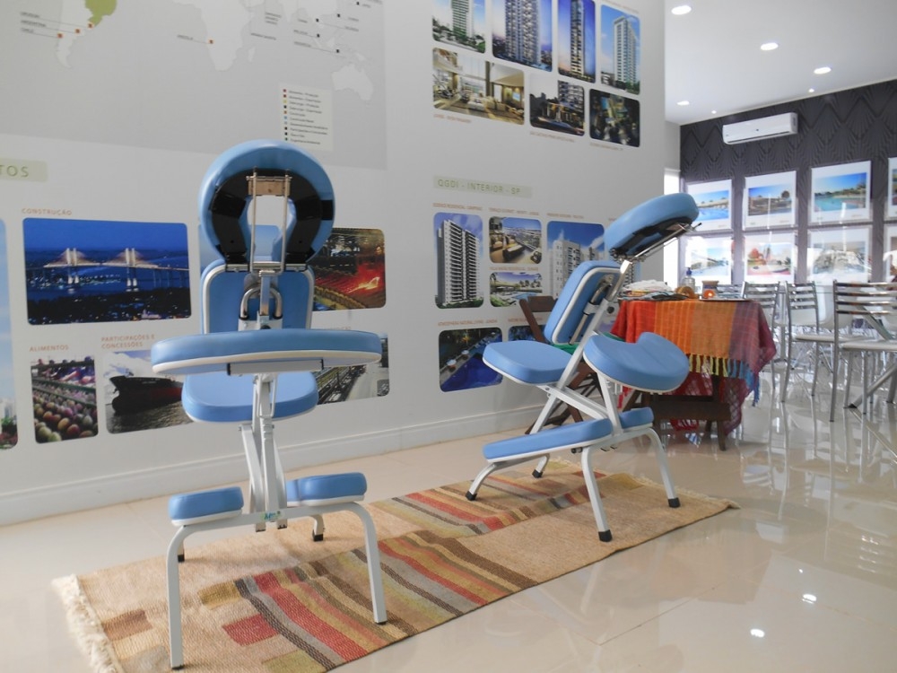 Qualy Sessa realiza seções de Quick Massage em evento de lançamento de empreendimento imobiliário #1