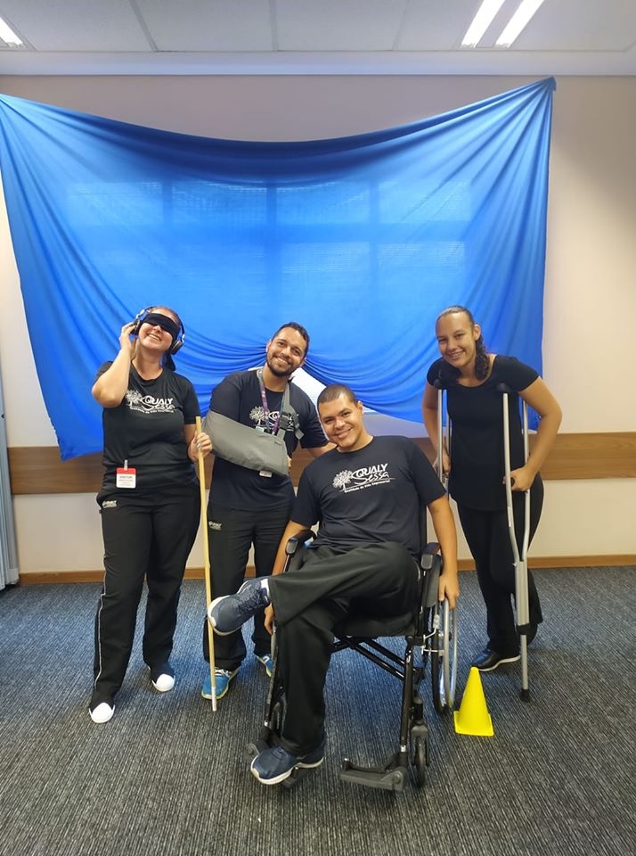 Equipe Qualy Sessa desenvolve atividade